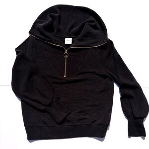 Varley Black Half Zip Sweatshirt | Gold Zip Pullover | Elevated Athleisure